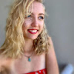 Meet your Posher, Harriette